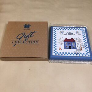 Avon Vintage NIB Country Signature Collection:Trivet HOME IS WHERE THE HEART IS